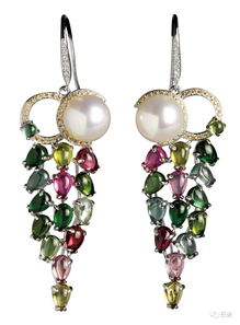 近距離解析 一場華服與珠寶的邂逅